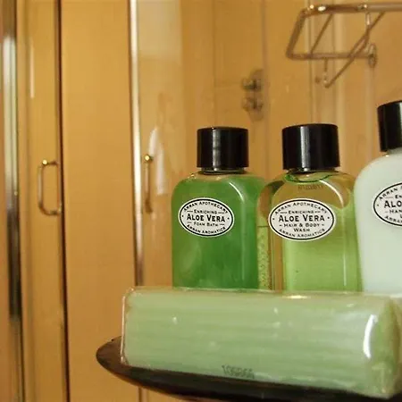 The Eyre Square Townhouse 3* Galway