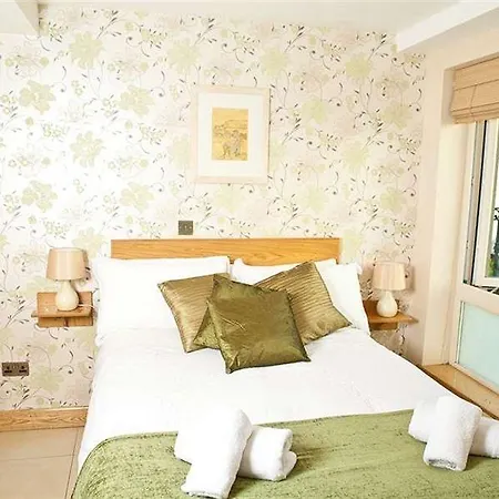 The Eyre Square Townhouse Pensjonat 3*