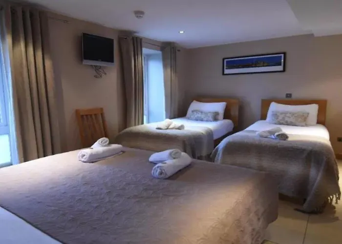 Gasthof The Eyre Square Townhouse