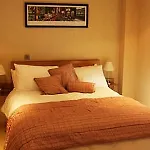 Πανσιόν The Eyre Square Townhouse 3*