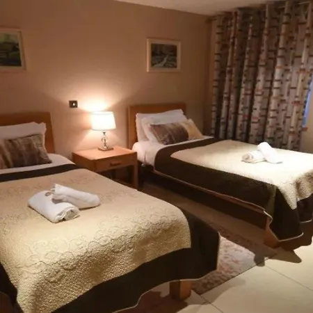 The Eyre Square Townhouse 3* غالواي