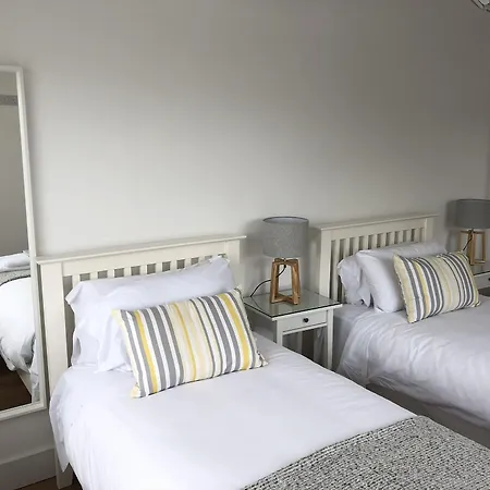 Guest house The Eyre Square Townhouse Galway