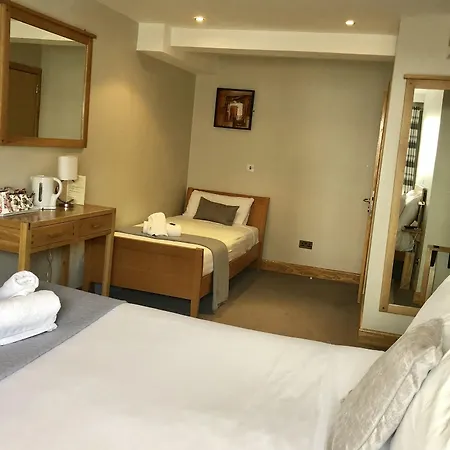 The Eyre Square Townhouse 3* Galway