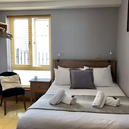 The Eyre Square Townhouse 3* Голуэй