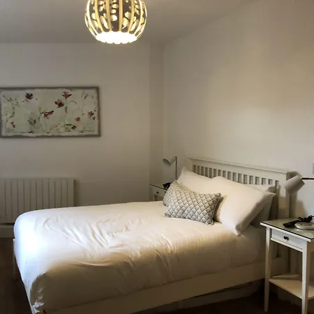 Гостевой дом The Eyre Square Townhouse 3*