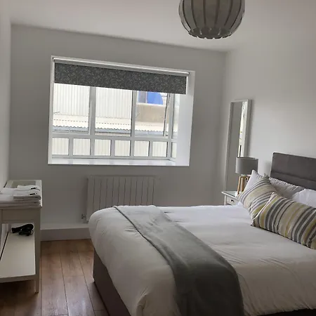 The Eyre Square Townhouse بيت ضيافة 3*