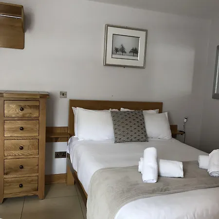 The Eyre Square Townhouse بيت ضيافة