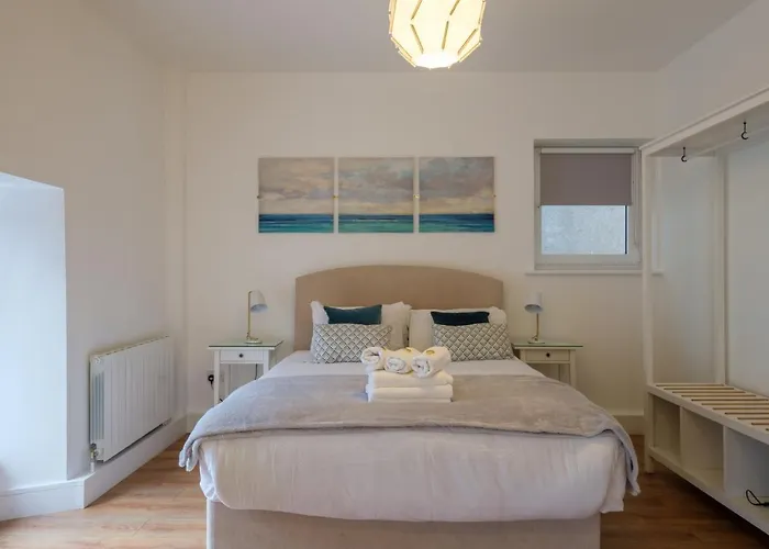 The Eyre Square Townhouse