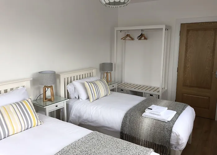 Гостевой дом The Eyre Square Townhouse 3*